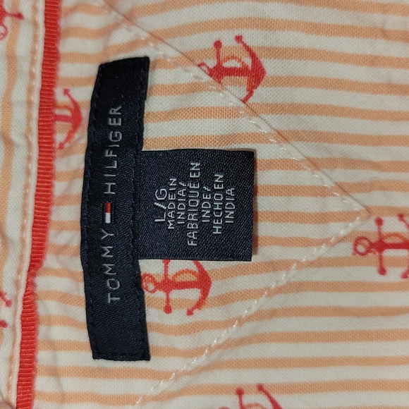 Tommy Hilfiger | Nautical Anchor Print Button Up Top | Large - Picture 8 of 9